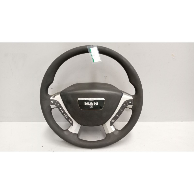 Recambio de volante para man tgx 18.xxx 12.4 diesel referencia OEM IAM 81464300082  