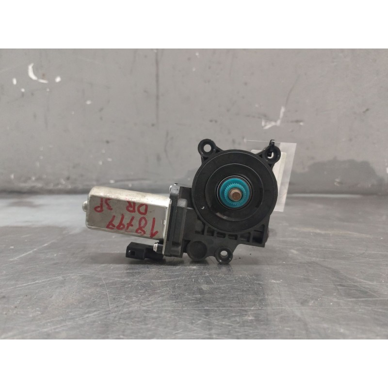 Recambio de motor elevalunas delantero derecho para ford fiesta (cbk) ambiente referencia OEM IAM 2S5114553AA  