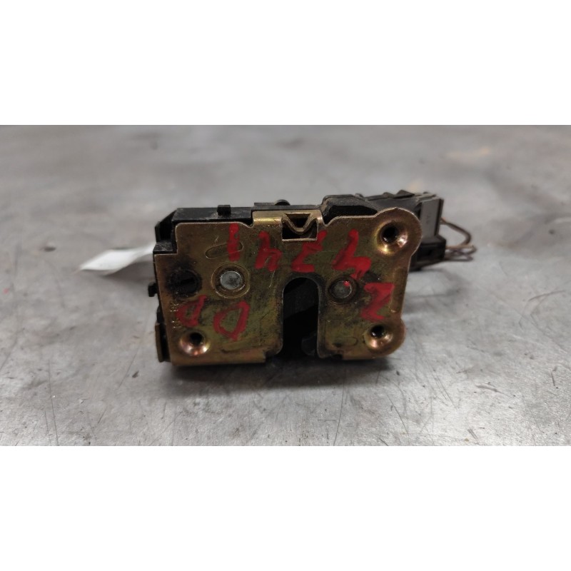 Recambio de cerradura puerta delantera derecha para renault laguna (b56) 1.8 16v rt referencia OEM IAM   