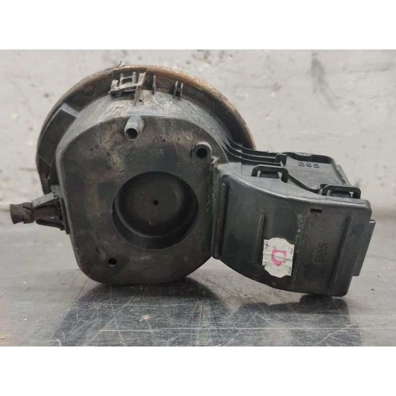 Recambio de tapa exterior combustible para renault megane iii berlina 5 p business referencia OEM IAM - Azul 3