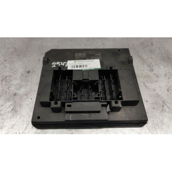 CAJA RELES / FUSIBLES 5Q0937084DM 
