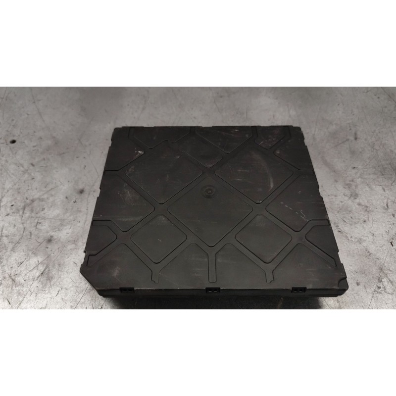 Recambio de caja reles / fusibles para volkswagen crafter furgoneta (sy_, sx_) 2.0 tdi referencia OEM IAM 5Q0937084DM - Blanco 2