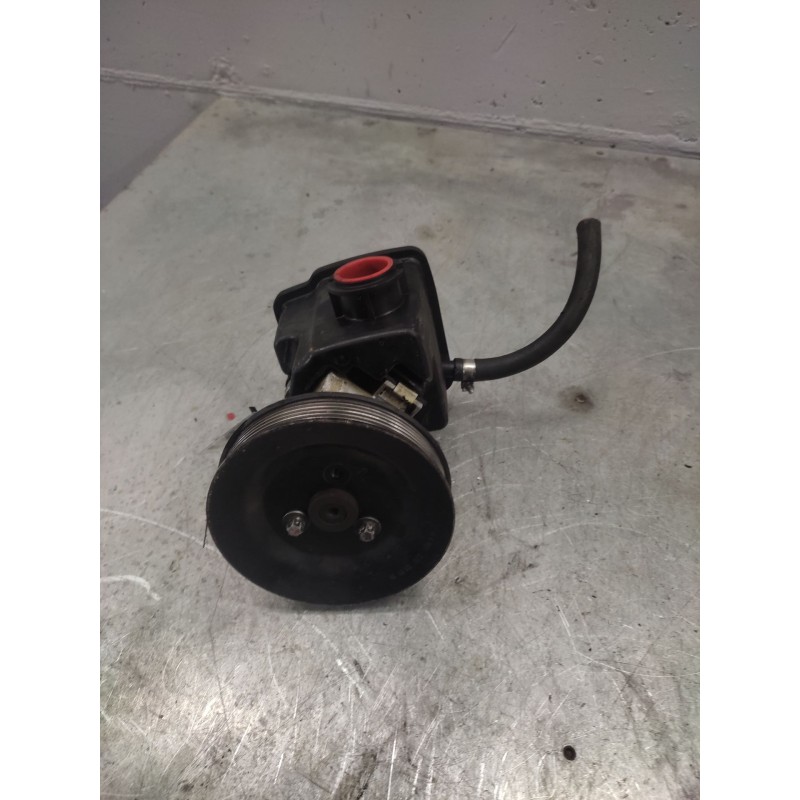 Recambio de bomba direccion para mercedes-benz sprinter 02.00  caja cerrada 416 cdi (904.662) referencia OEM IAM   