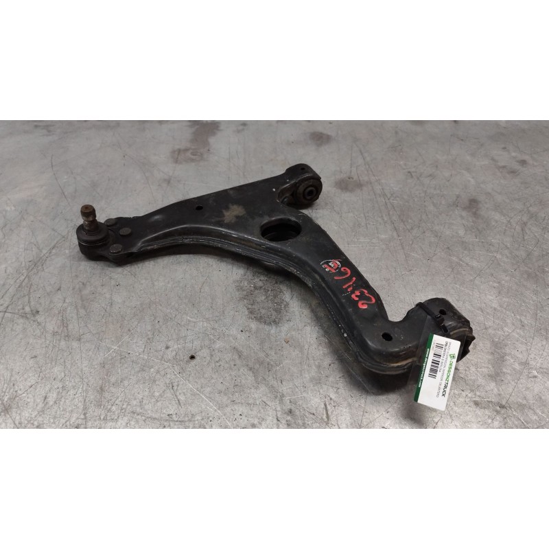 Recambio de brazo suspension inferior delantero izquierdo para opel vectra b berlina básico referencia OEM IAM   