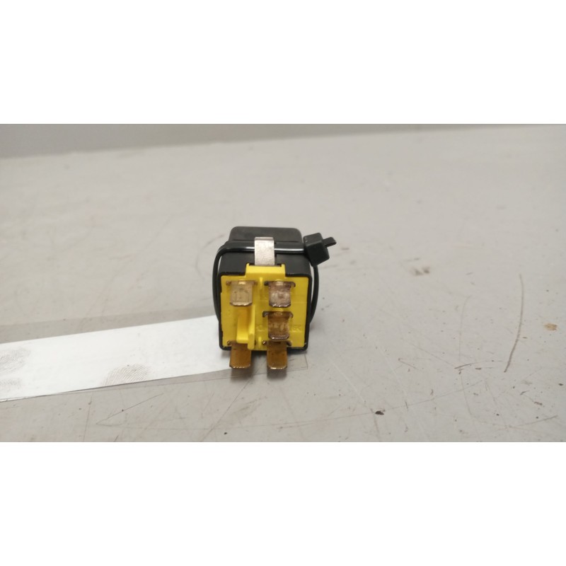 Recambio de interruptor para daf serie xf105.460 12.9 diesel referencia OEM IAM 1697144 - Blanco 3