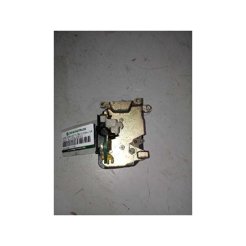 Recambio de cerradura puerta delantera derecha para nissan trucks atleon 120 referencia OEM IAM - Blanco 2
