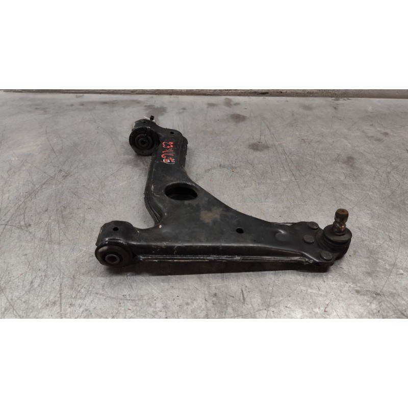 Recambio de brazo suspension inferior delantero izquierdo para opel vectra b berlina básico referencia OEM IAM 3