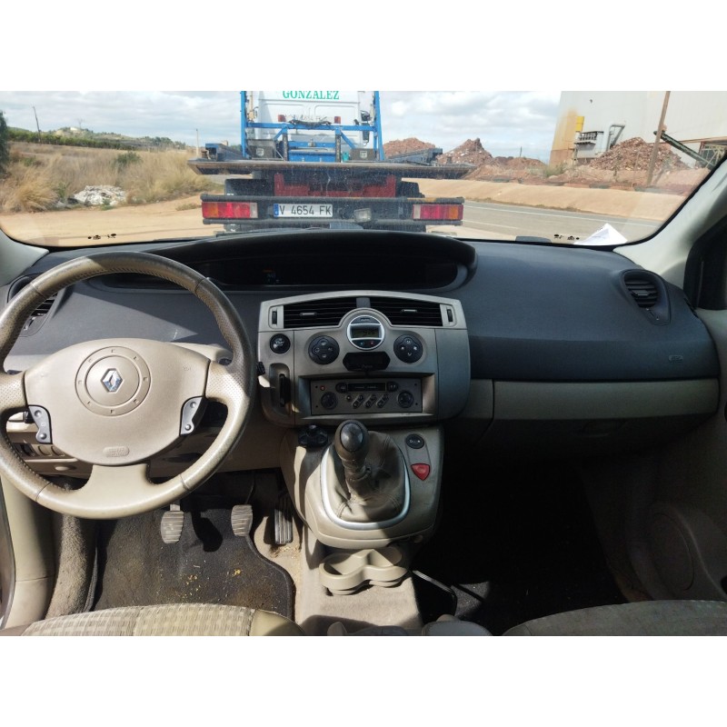 renault scenic ii del año 2004