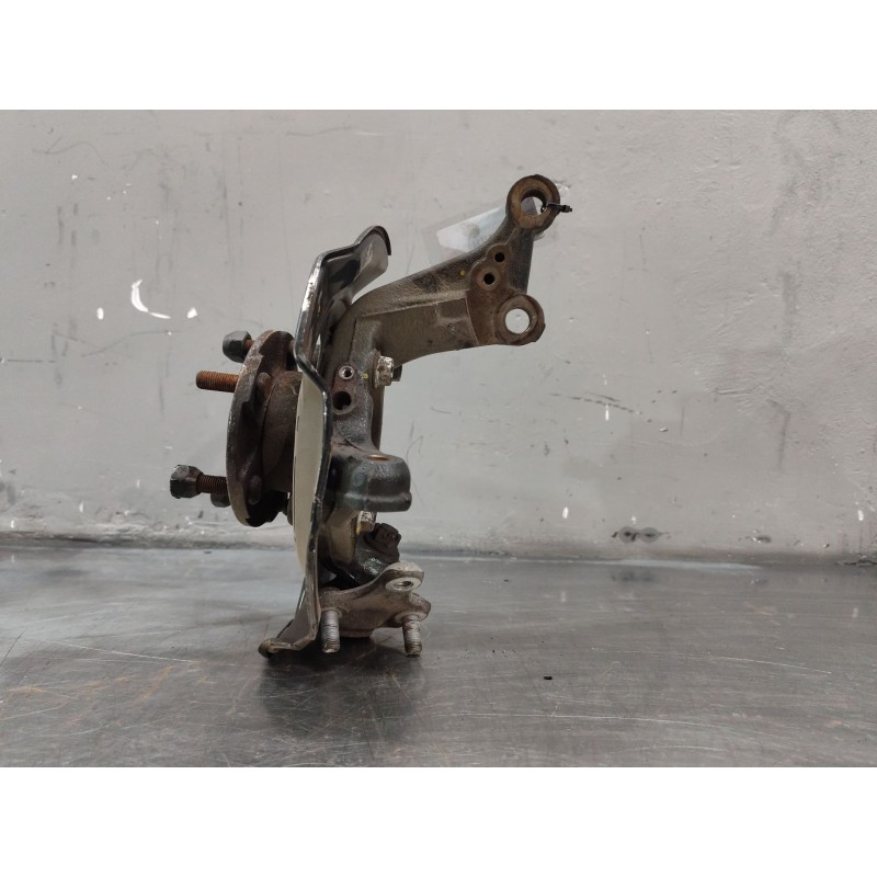 Recambio de mangueta delantera izquierda para toyota corolla (e15) high referencia OEM IAM 4