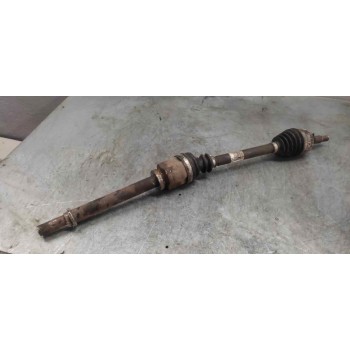 Recambio de transmision delantera derecha para renault scenic ii 1.5 dci diesel referencia OEM IAM 8200472158  