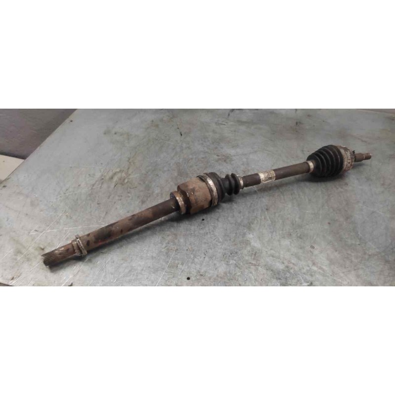 Recambio de transmision delantera derecha para renault scenic ii 1.5 dci diesel referencia OEM IAM 8200472158 2
