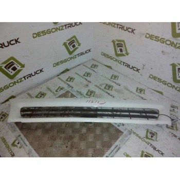 Recambio de rejilla delantera central para isuzu npr npr 77 g referencia OEM IAM   