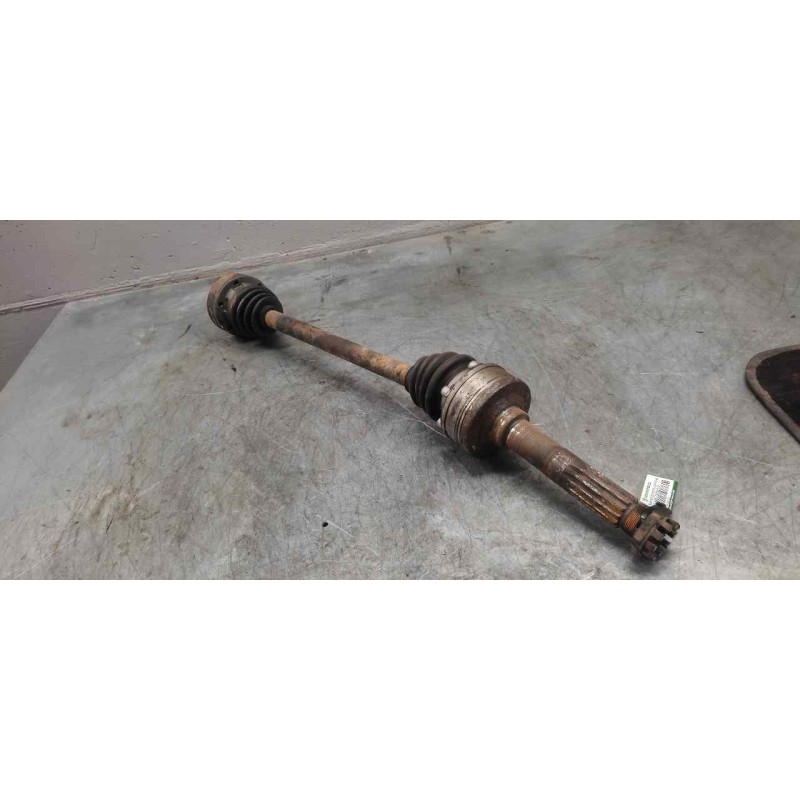 Recambio de transmision delantera derecha para volkswagen t-3 caravelle referencia OEM IAM  3,5CM MANGUETA 