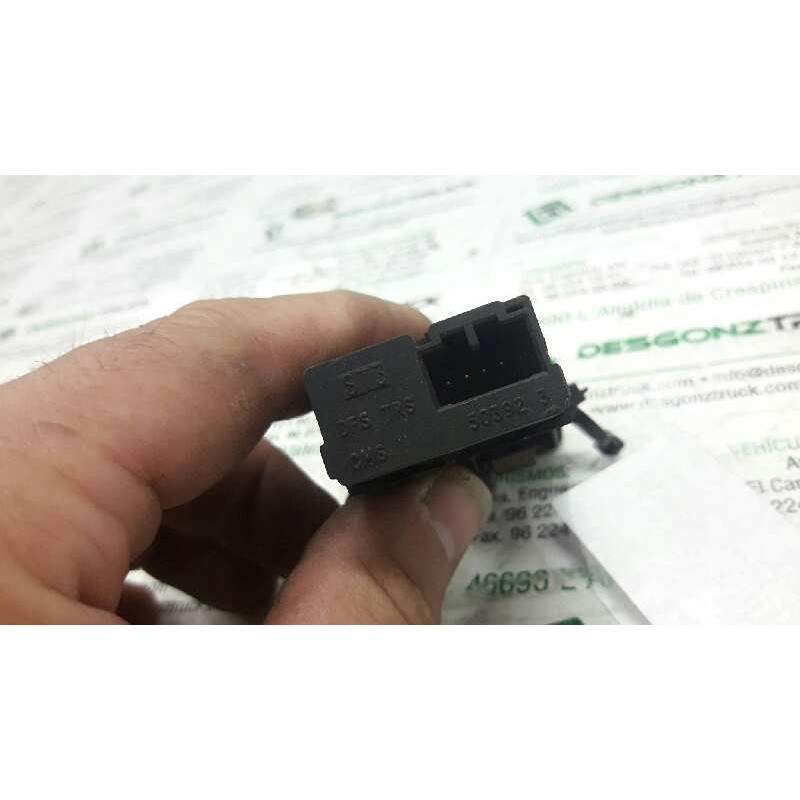 Recambio de boton antivaho para honda civic berlina .5 (ma/mb) 1.4 (ma8/mb2) referencia OEM IAM 2