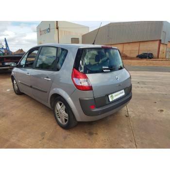 renault scenic ii del año 2004