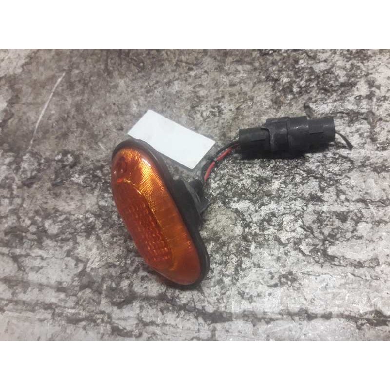 Recambio de piloto lateral izquierdo para mitsubishi galloper (hyundai) 2.5 tdi exceed confort (5-ptas.) referencia OEM IAM  2 P - Verde 2