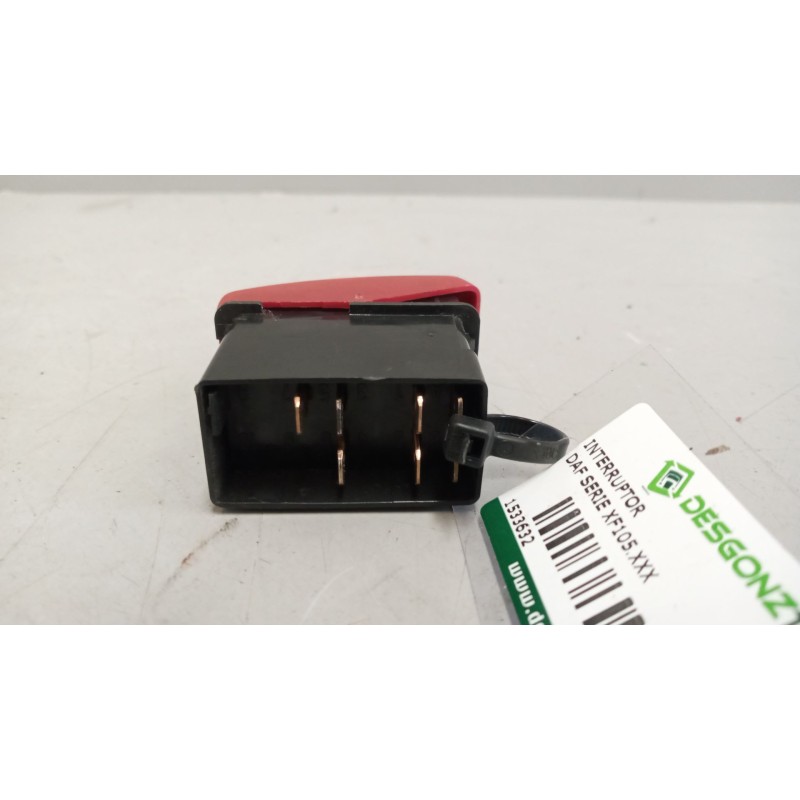 Recambio de interruptor para daf serie xf105.460 12.9 diesel referencia OEM IAM 1339016 - Blanco 2