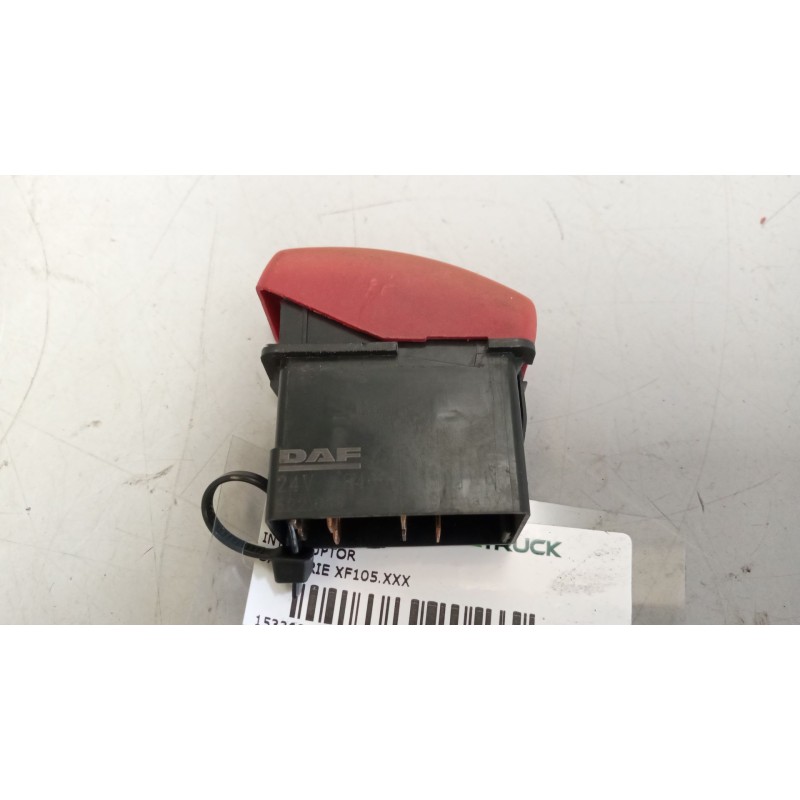 Recambio de interruptor para daf serie xf105.460 12.9 diesel referencia OEM IAM 1339016 - Blanco 3