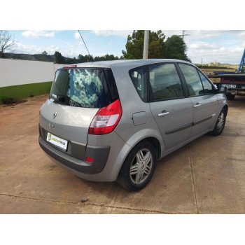 renault scenic ii del año 2004