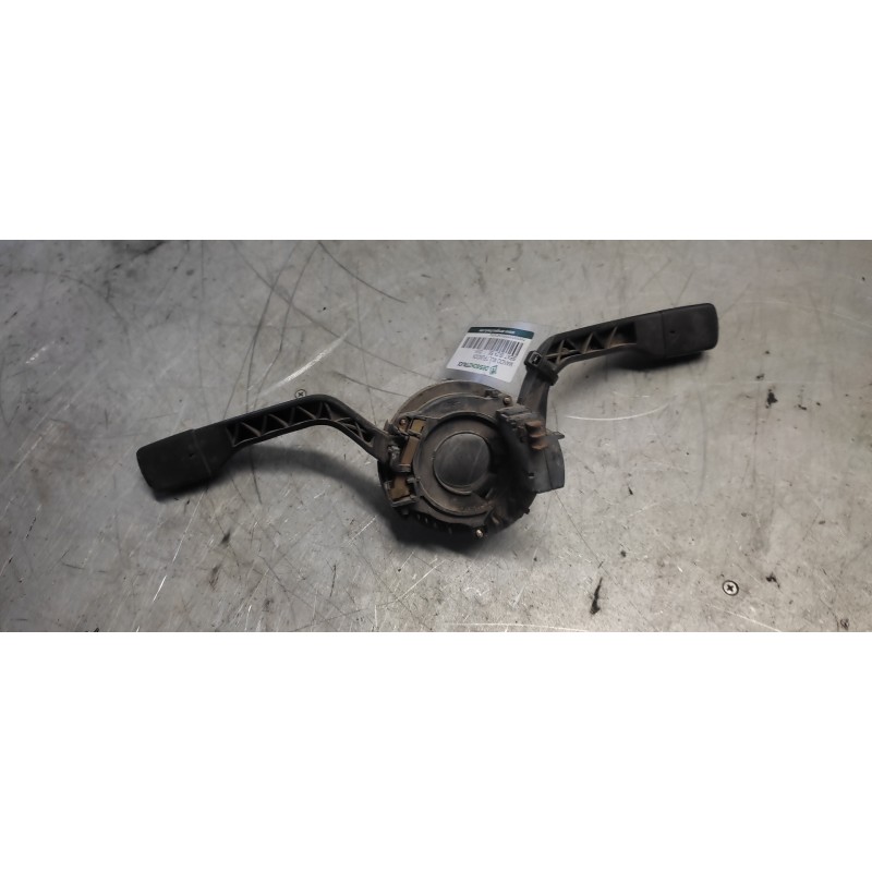Recambio de mando multifuncion para seat ibiza sxi referencia OEM IAM 2