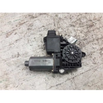 Recambio de motor elevalunas trasero derecho para opel vectra b berlina básico (1999) referencia OEM IAM 0130821794  