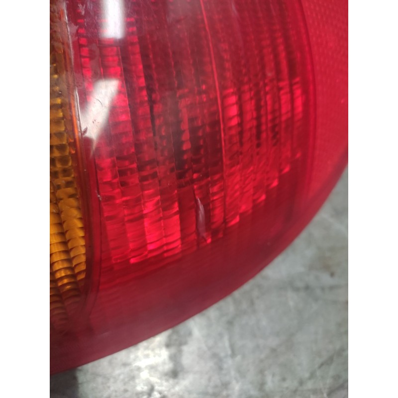 Recambio de piloto trasero derecho para opel corsa b swing referencia OEM IAM - Rojo 2
