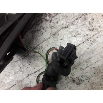 Recambio de retrovisor izquierdo para bmw serie 5 berlina (e39) 520d exclusive referencia OEM IAM   