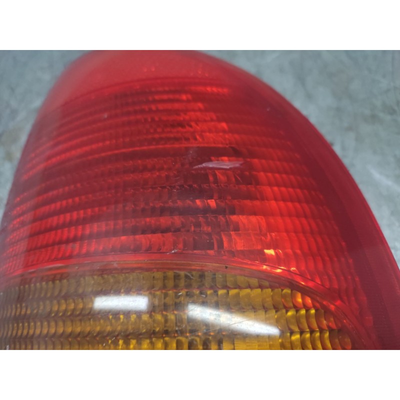 Recambio de piloto trasero derecho para opel corsa b swing referencia OEM IAM - Rojo 4