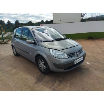 renault scenic ii del año 2004