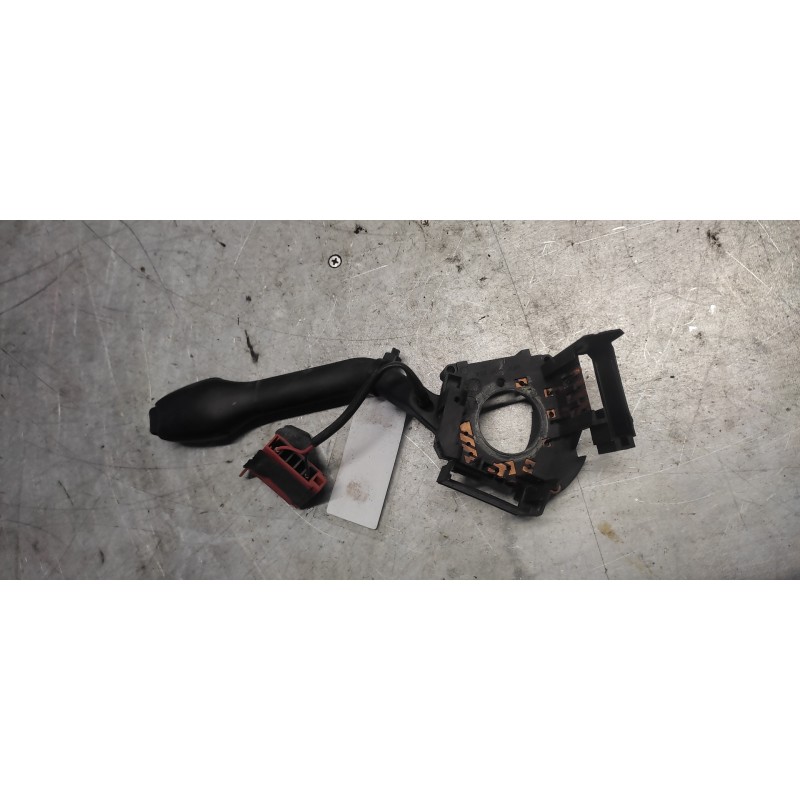 Recambio de mando limpia para seat ibiza (6k1) 1.4 16v referencia OEM IAM  5/3 PINS 2