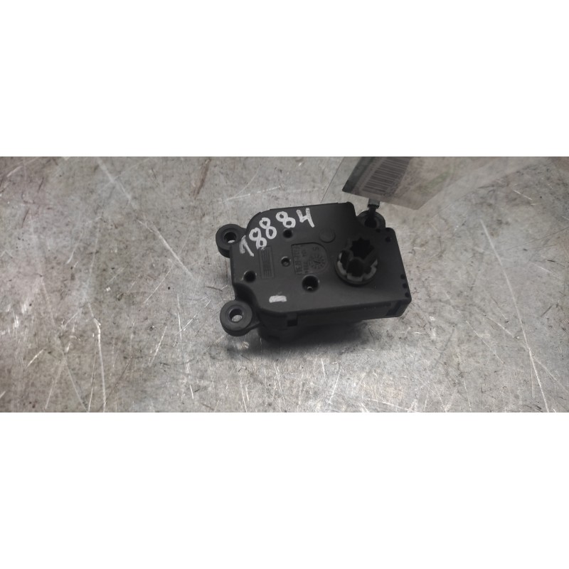 Recambio de motor apertura trampillas climatizador para citroën c5 berlina referencia OEM IAM 4PUH19E616AB 6 PINS 3