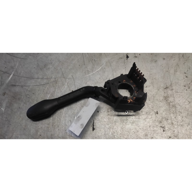 Recambio de mando limpia para seat ibiza (6k1) 1.4 16v referencia OEM IAM 6K6953503 5/3 PINS 2