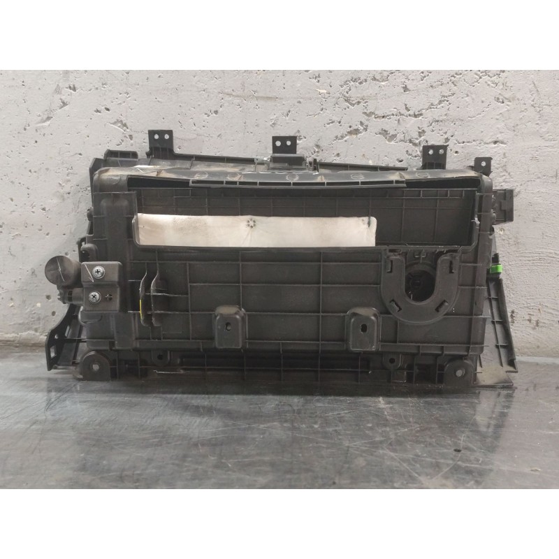 Recambio de guantera para hyundai i30 (gd) 1.6 crdi referencia OEM IAM 3