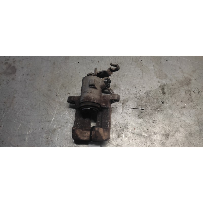 Recambio de pinza freno trasera derecha para seat leon (1p1) comfort limited referencia OEM IAM - Negro 2