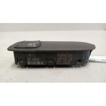 Recambio de mando elevalunas delantero derecho para daf serie xf105.xxx 12.9 diesel referencia OEM IAM 1693129  
