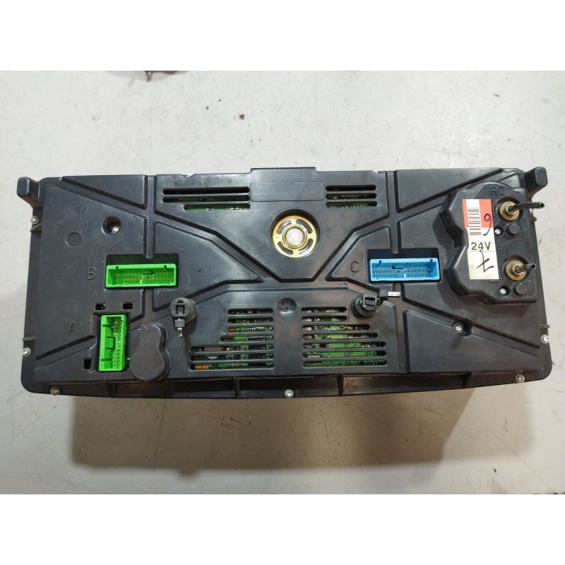 Recambio de cuadro instrumentos para volvo trucks b12b referencia OEM IAM 70378703 - Blanco 3