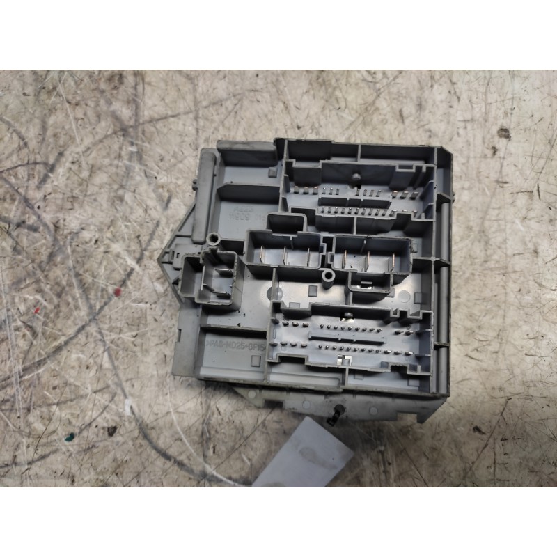 Recambio de caja reles / fusibles para fiat stilo (192) 1.9 jtd 80 referencia OEM IAM 46796538 - Azul 2