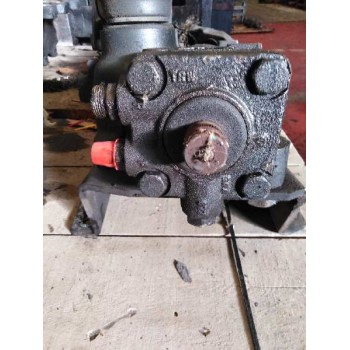 Recambio de caja direccion para nissan trucks m 130.17 referencia OEM IAM 4921006300 TAS30603 