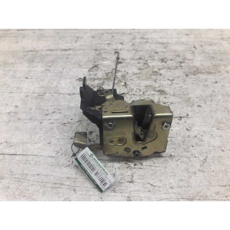 Recambio de cerradura puerta delantera izquierda para bmw serie 3 berlina (e30) 324td referencia OEM IAM 19228451  