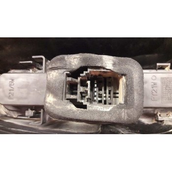 Recambio de piloto trasero derecho para renault espace iv (jk0) dynamique referencia OEM IAM 8200027152  