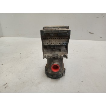 Recambio de valvula aire para volvo fh xxx 12.8 diesel referencia OEM IAM 21122034  K021203