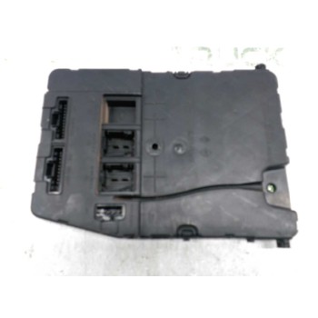 CAJA RELES / FUSIBLES 8200780018 CENTRALITA BODY 