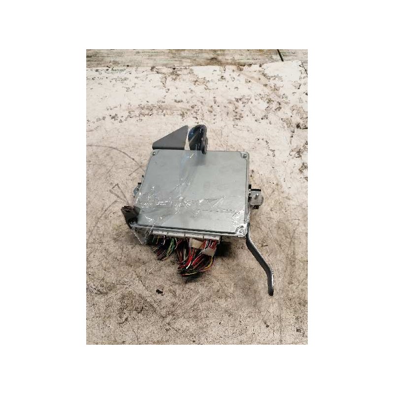 Recambio de centralita motor uce para toyota prius (nhw20) basis referencia OEM IAM 8998147160 2