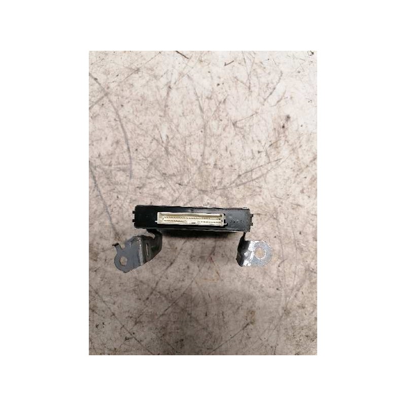 Recambio de modulo electronico para toyota prius (nhw20) basis referencia OEM IAM 8967047010 1012380151 2