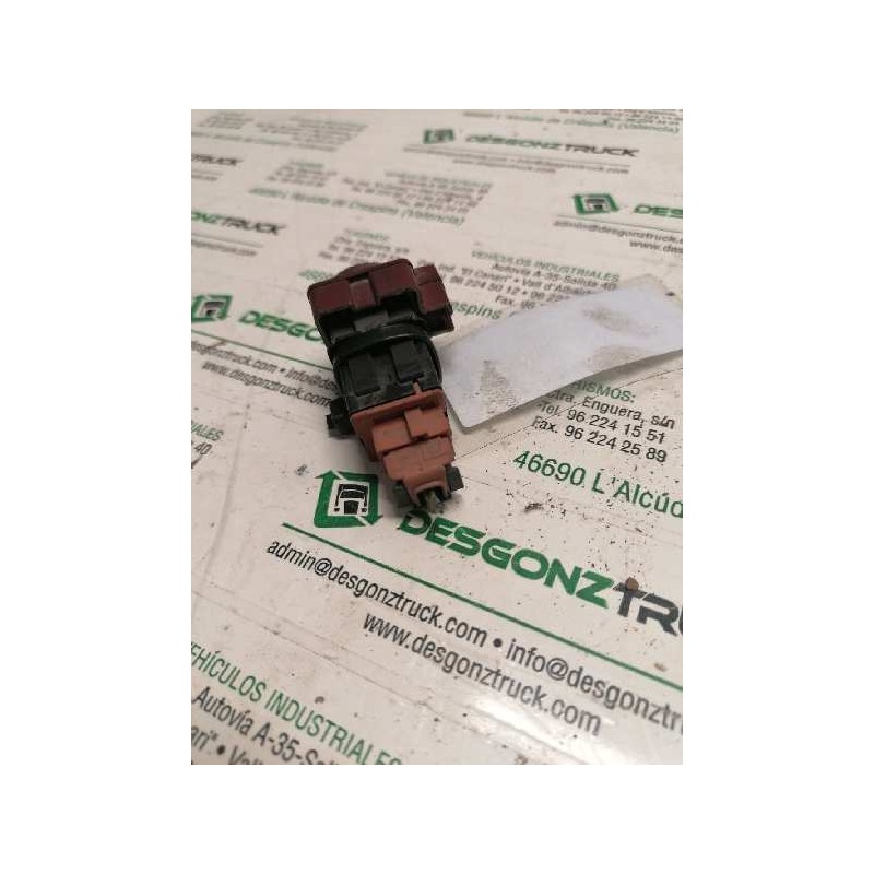 Recambio de warning para citroën c4 berlina sx referencia OEM IAM 96480877KR 3 PINS 2