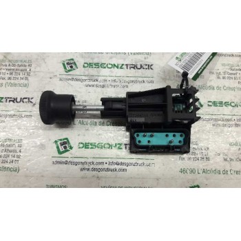 Recambio de boton antiniebla para bmw serie 3 berlina (e36) 318i se referencia OEM IAM 83535031  