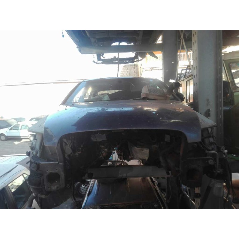 AUDI A6 BERLINA (4F2)