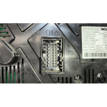 Recambio de cuadro instrumentos para scania magnus referencia OEM IAM 1893843 2303334 2627472