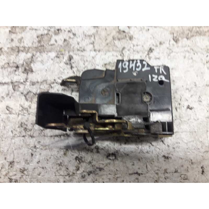 Recambio de cerradura puerta trasera izquierda para bmw serie 3 berlina (e30) 324td referencia OEM IAM 19065711 3