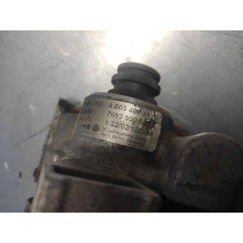 Recambio de bomba direccion para mercedes-benz clase c (w203) berlina 1.8 cat referencia OEM IAM A0034664101 2